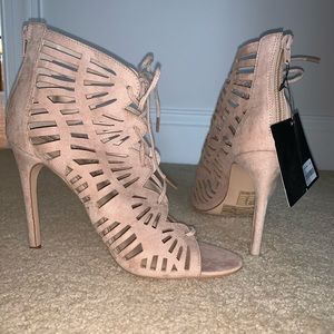 FOREVER 21 SUEDE NUDE PUMPS